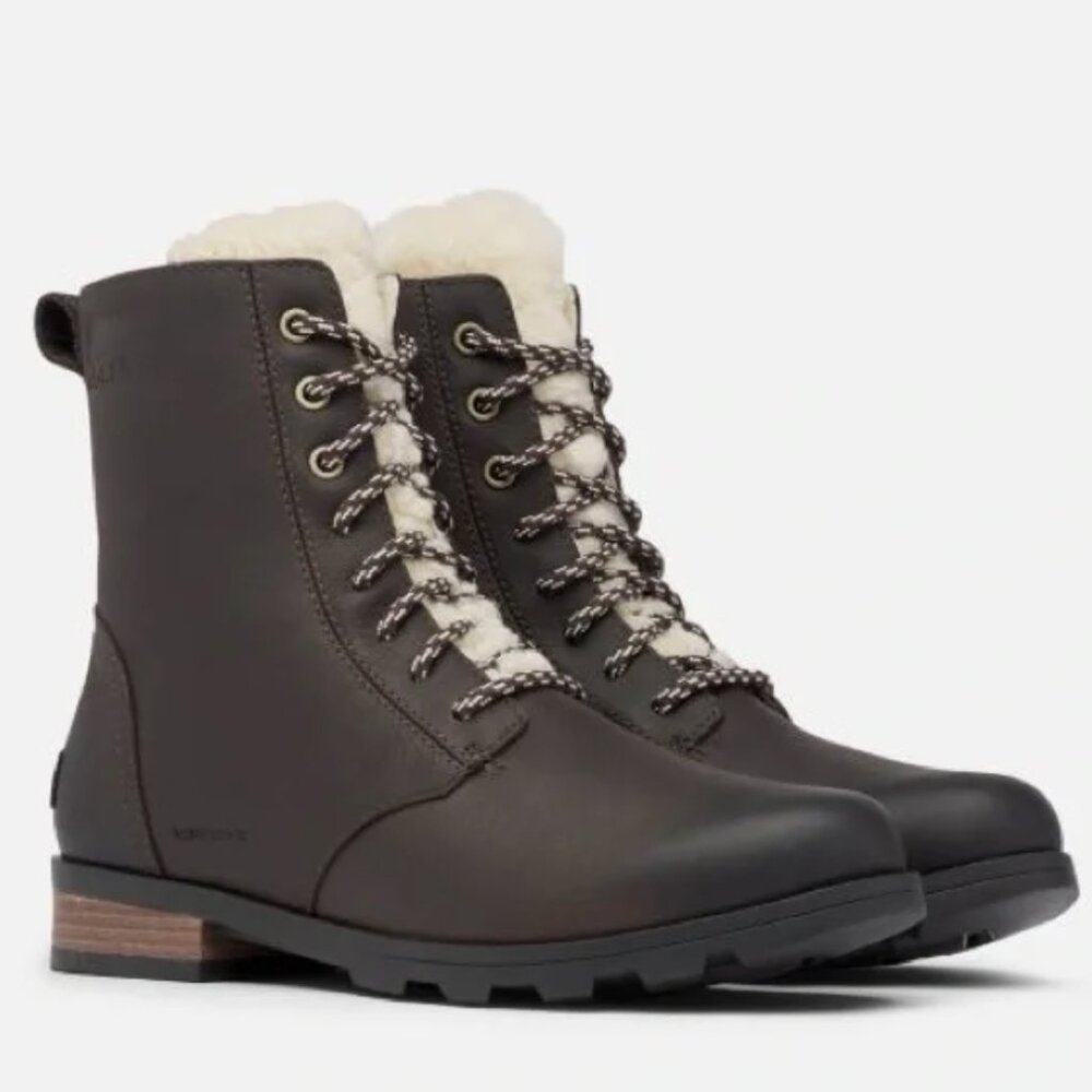 Sorel Emelie Lace Cozy Boot Size 7.5 New